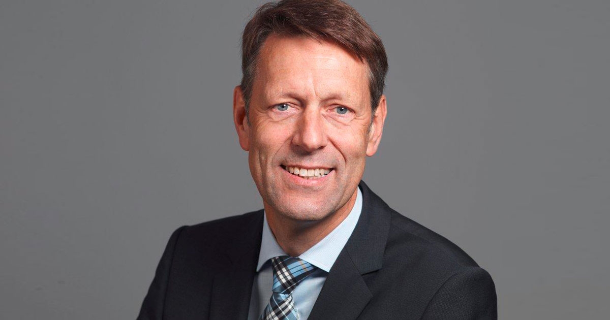 Dr. Georg Schütte